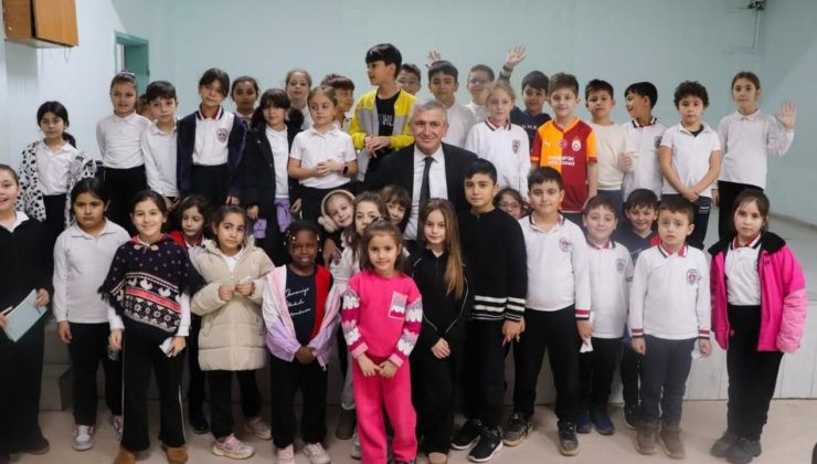 Akçakoca’da Eğitim Kurumuna Anlamlı Ziyaret