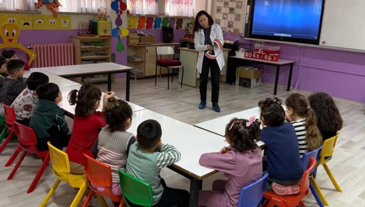 Akçakoca’da Çocuklara Ağız ve Diş Sağlığının Önemi Anlatıldı
