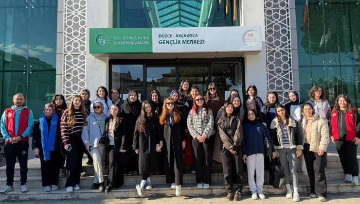 Akçakoca Gençleri Hasankeyf Medeniyet ve Kültür Kampı İçin Yola Çıktı