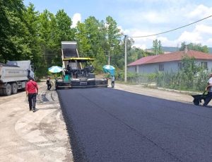 Darıyeri Hasanbey Köyü’nde Sıcak Asfalt Çalışması Tamamlandı
