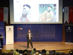 Düzce Üniversitesi’nde Yapay Zekâ Destekli Öğretim Tasarımı Konferansı Düzenlendi