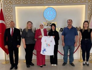 Düzce’nin Şampiyonları Türkiye Finalleri İçin Konya’ya Uğurlandı