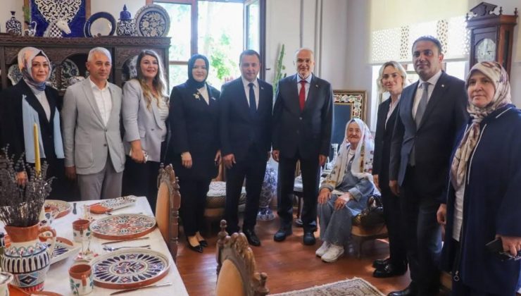 Halk Eğitim Haftası’nda Üreten Eller Sahneye Çıktı