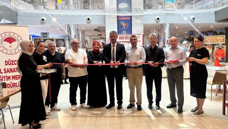 Düzce’de Kâğıt Rölyef Sergisi Sanatseverlerle Buluştu